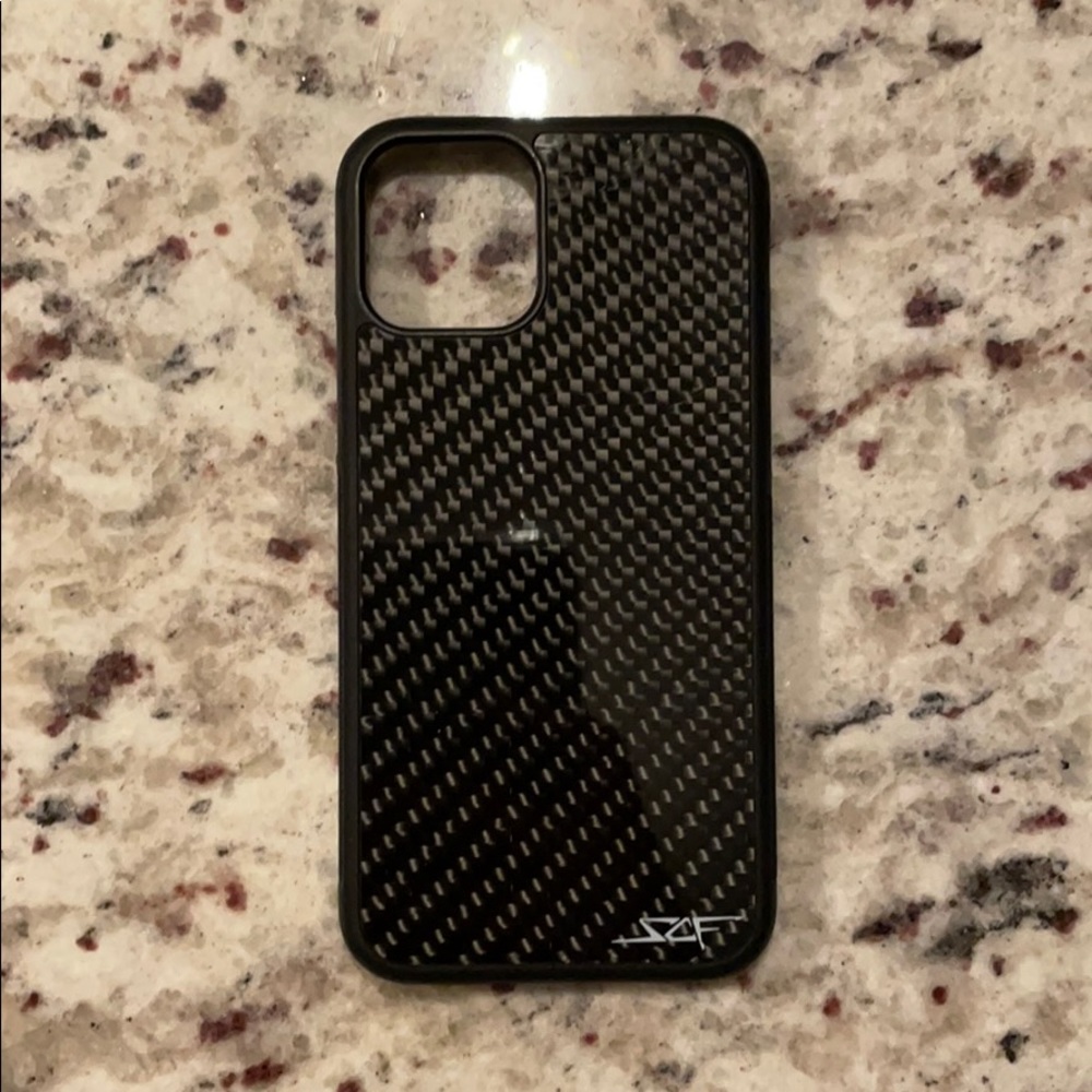 iPhone 11 Pro Real Carbon Fiber Case